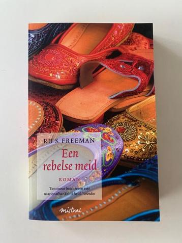 Een rebelse meid, R.S. Freeman beschikbaar voor biedingen