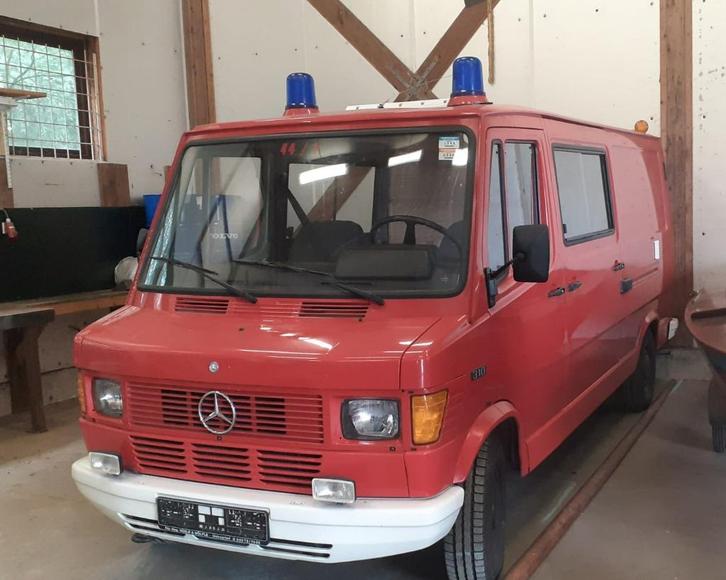 camper BRANDWEERBUS mercedes BENZINE oldtimer goede staat, Caravans en Kamperen, Mobilhomes, Particulier, tot en met 3, Buscamper of Camperbus