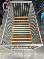 Baby Bed, Kinderen en Baby's, Ophalen, Zo goed als nieuw, Lattenbodem, Minder dan 140 cm