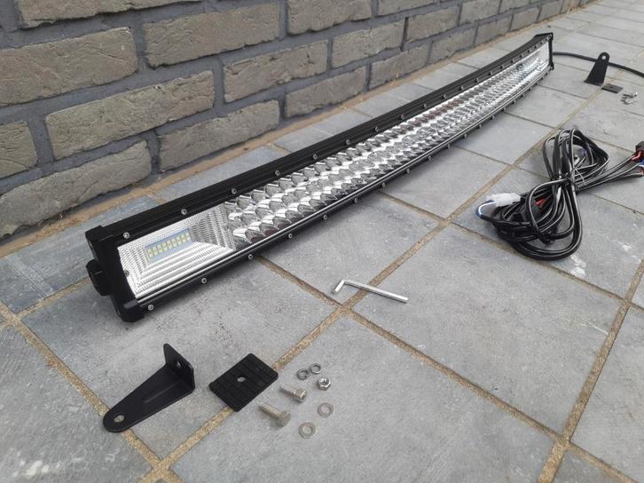 Projecteur LED incurvé 105cm 1000W pour voiture, bateau,, Autos : Pièces & Accessoires, Éclairage, Jeep, Neuf, Enlèvement ou Envoi