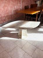 Vintage salontafel | Marmer | Wit en grijs | Teardrop, Huis en Inrichting, Ophalen, 100 tot 150 cm, 50 tot 75 cm, Vintage