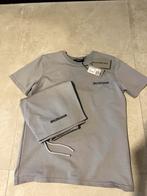 Balenciaga set grijs maat 14/15 jaar zo goed als nieuw, Kleding | Heren, T-shirts, Nieuw, Ophalen of Verzenden, Grijs, Balenciaga
