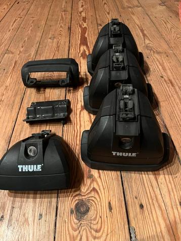 Thule 753 voetdragers + kit (onbekend) beschikbaar voor biedingen