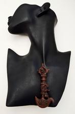 Tibetaanse bronzen Phurba dolk kettinghanger, Ophalen of Verzenden