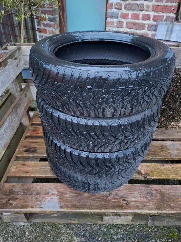 lot de pneus hiver 165/60R15, Auto-onderdelen, Banden en Velgen, Band(en), Winterbanden, 15 inch, 165 mm, Personenwagen, Gebruikt