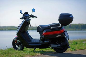 Niu NGT scooter, Ophalen, Elektrisch, Zo goed als nieuw, NIU