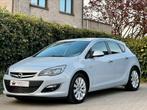 Opel Astra 1.7CDTi Navigation // Garantie // Euro 5, Auto's, Opel, Voorwielaandrijving, Euro 5, Zwart, 4 cilinders