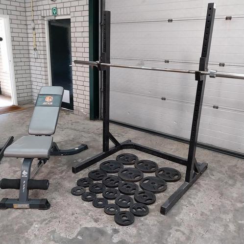 Squat Rack + verstelbare bankje + Olympische Gewichten Set, Sport en Fitness, Fitnessmaterialen, Zo goed als nieuw, Ophalen