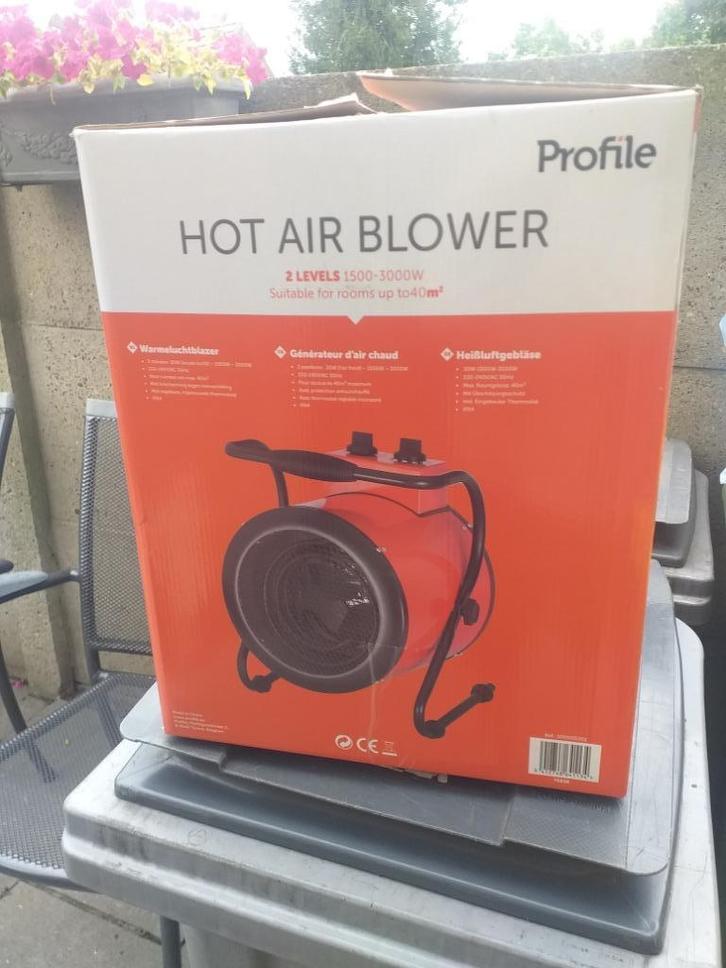 Warme luchtblazer, Doe-het-zelf en Bouw, Overige Doe-Het-Zelf en Bouw, Zo goed als nieuw, Ophalen