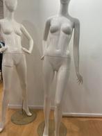 Etalage poppen, Enlèvement