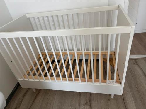Petite Amélie ledikant, Kinderen en Baby's, Babywiegjes en Ledikanten, Zo goed als nieuw, Ledikant, Ophalen