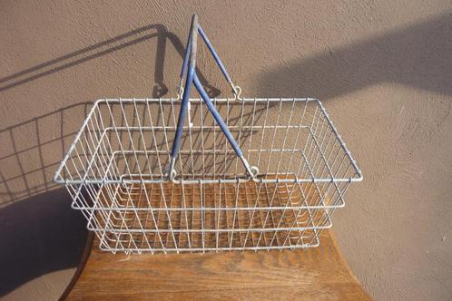 Vintage winkelmandje in ijzer, Antiek en Kunst, Curiosa en Brocante, Ophalen of Verzenden