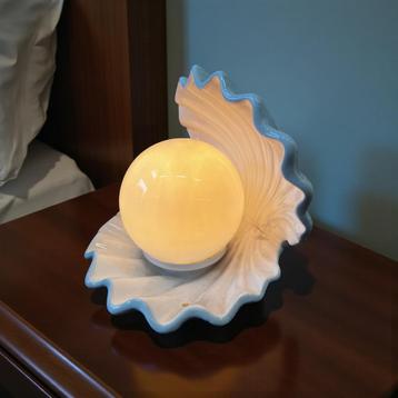 oesterlamp 17 x 17 x 19 h beschikbaar voor biedingen