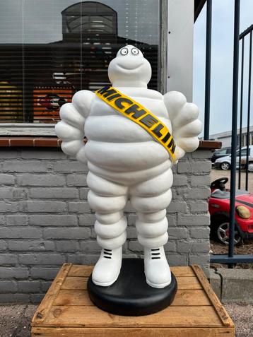 MICHELIN Bibendum reclame beeld beschikbaar voor biedingen