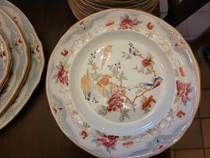 Service en porcelaine Regout 125 pièces, Antiek en Kunst, Antiek | Servies compleet, Ophalen