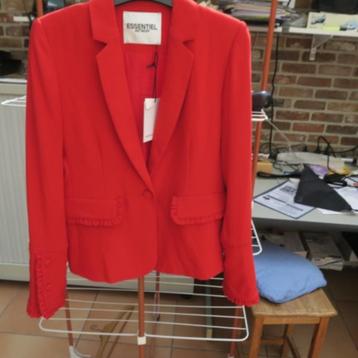 Jasje nieuw rood Essentiel Antwerp mt 38, Taille 38/40 (M), Enlèvement ou Envoi, Essentiel Antwerp, Neuf