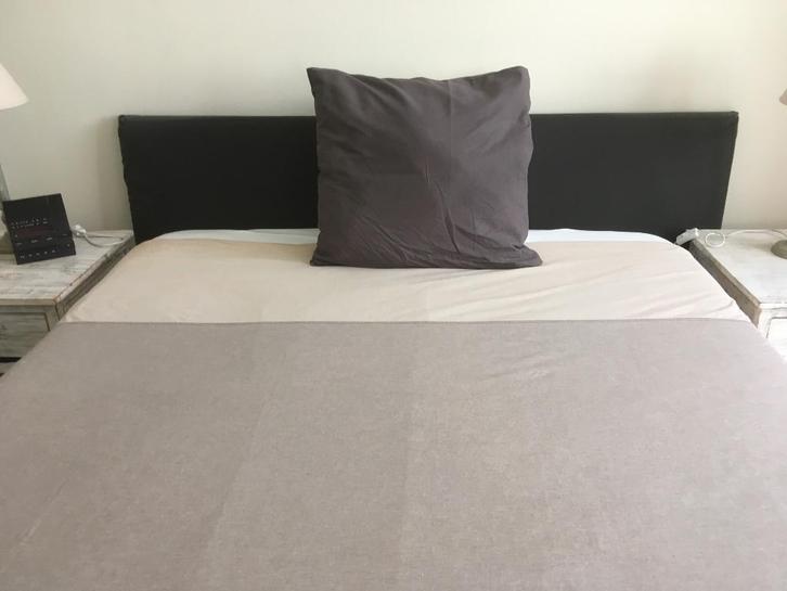 Tête de lit en tissue, Maison & Meubles, Chambre à coucher | Lits, Enlèvement