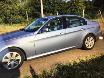 Bmw.  Automatic.   95000 km beschikbaar voor biedingen