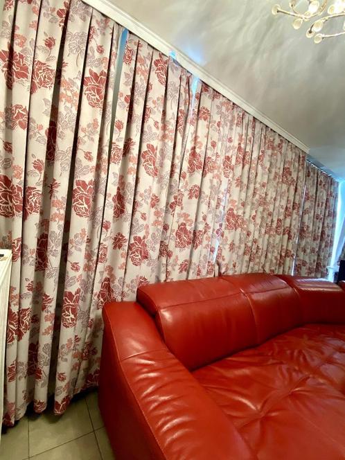 Rideaux beige épais avec imprimé floral rouge (haute qualité, Huis en Inrichting, Stoffering | Gordijnen en Lamellen, Zo goed als nieuw