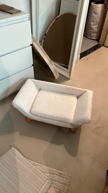 Katten/honden mand van maisondumonde NIET VUIL!!!  beschikbaar voor biedingen