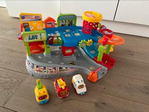 Vtech interactieve garage, incl. 3 auto’s, perfecte staat, Kinderen en Baby's, Speelgoed | Vtech, Ophalen