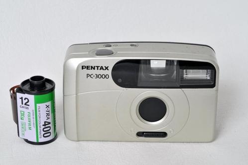 Pentax PC-3000 Zeer compact: 11 x 6,5 x 3,5 cm., Audio, Tv en Foto, Fotocamera's Analoog, Zo goed als nieuw, Compact, Pentax, Ophalen of Verzenden