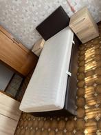 boxspring eenpersoonsbed, Huis en Inrichting, Ophalen, Zo goed als nieuw, Eenpersoons, Bruin
