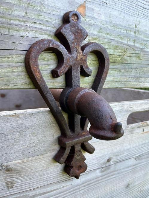 Waterspuwer voor Muurfontein - Hart kroon + Neptunus - Gieti, Tuin en Terras, Waterpartijen en Fonteinen, Waterornament, Gietijzer