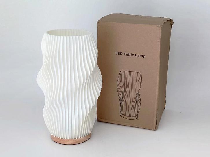 lampe de table « Swirl » LED, Maison & Meubles, Lampes | Lampes de table, Neuf, Moins de 50 cm, Bois, Synthétique, Enlèvement ou Envoi