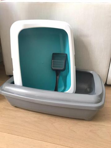 Kattenbakset beschikbaar voor biedingen