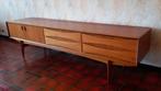 Sideboard  Lowboard Dressoir Oswald Vermaercke V-form 1960's, Huis en Inrichting, Ophalen, Zo goed als nieuw