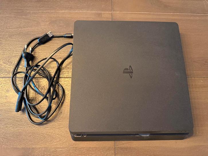 Ps4 Slim 861GB + controller + spelletjes, Games en Spelcomputers, Games | Sony PlayStation 4, Zo goed als nieuw, Ophalen