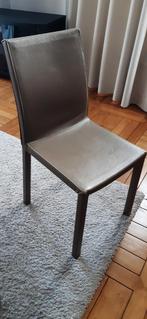 3 stoelen taupe lederlook 50€ totaalprijs, Huis en Inrichting, Stoelen, Ophalen, Zo goed als nieuw