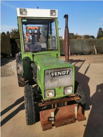 Tracteur Fendt 203V avec mât de levage disponible aux enchères