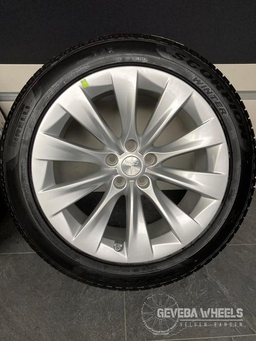 20” originele Tesla Model X velgen winterbanden NIEUW 5x120, Auto-onderdelen, Banden en Velgen, Banden en Velgen, Winterbanden