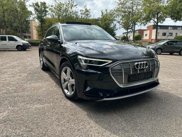 Audi E-Tron Q8 2019 Quattro zeer propper met keuring beschikbaar voor biedingen