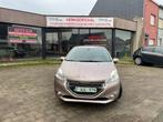 PEUGEOT 208 1,2 Benzine. 60 KW. 102.000KM. EURO5.MET KEURING, Auto's, Bedrijf, Handgeschakeld, 5 deurs, Onderhoudsboekje