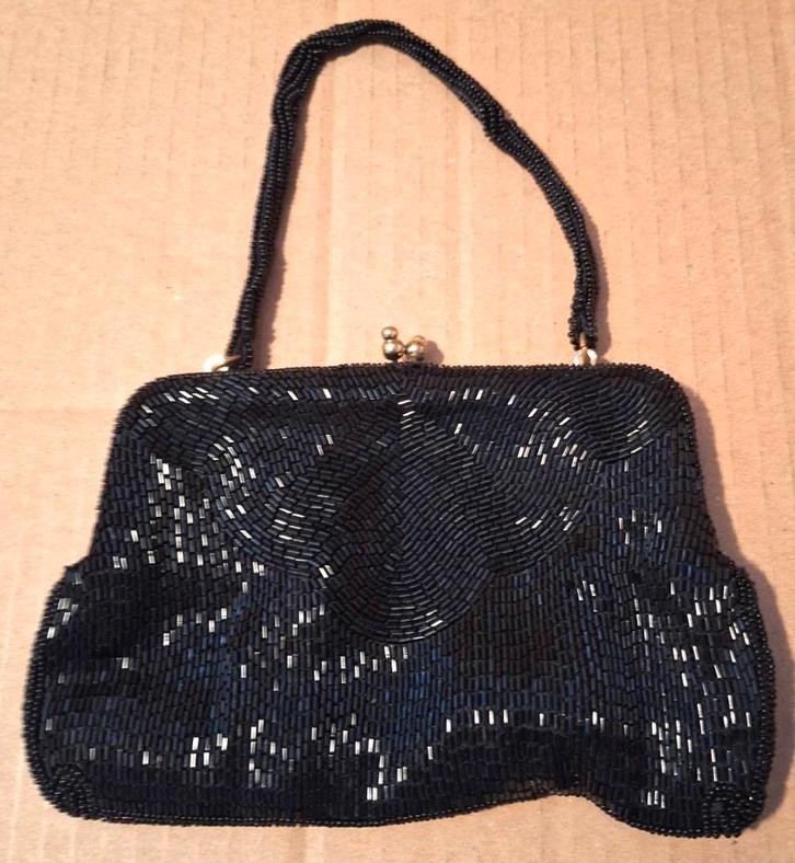 Antieke handtas zwarte kralen, Handtassen en Accessoires, Tassen | Damestassen, Handtas, Zwart, Ophalen of Verzenden
