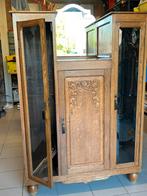 Antieke kast, Ophalen