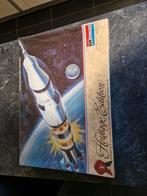 Modelbow Revell Apollo SaturnV rocket, Enlèvement ou Envoi, Revell