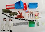 Eléments miniatures divers: 2 personnages + autres articles, Collections, Enlèvement ou Envoi, Utilisé