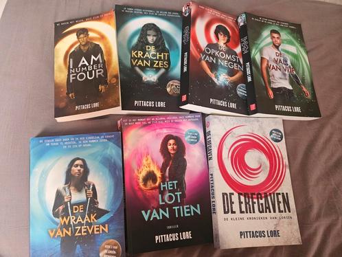 De Loriënkronieken Pittacus Lore, Boeken, Science fiction, Zo goed als nieuw, Ophalen