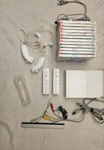 Nintendo wii met 12 games, Games en Spelcomputers, Ophalen, Gebruikt