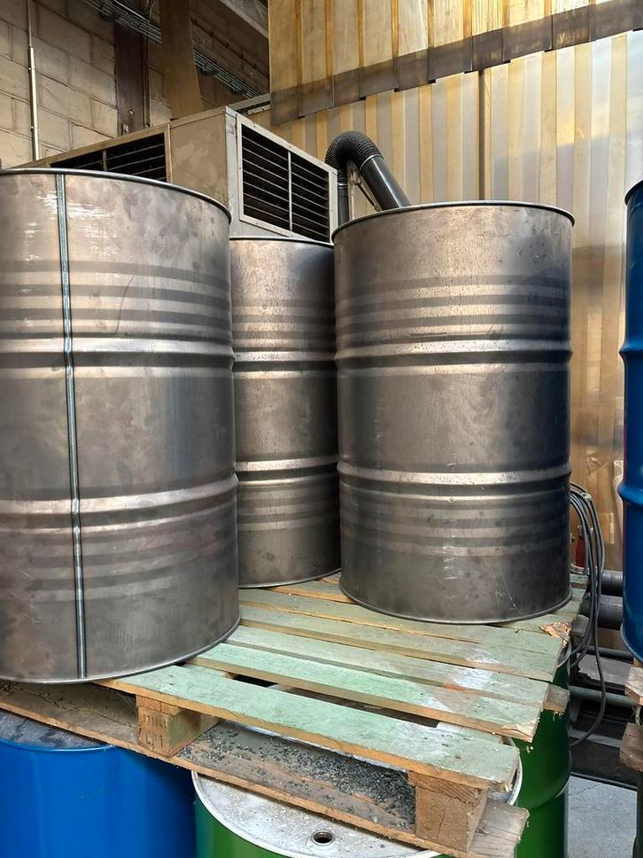 Fut tonneau baril 220 l NOUVEAU, Divers, Divers Autre, Enlèvement