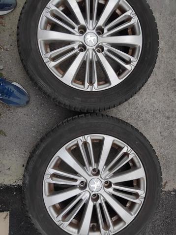4 jantes Peugeot 208 195/55/16, Enlèvement ou Envoi, Pneu(s)