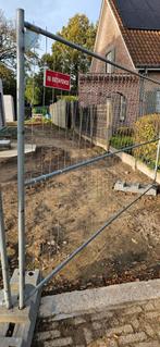 Heras hekken / werfhek, Ophalen