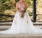 trouwjurk met oud rose accenten, Kleding | Dames, Ophalen, Nieuw, Roze, Trouwjurk