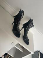 Guess schoenen (nooit gedragen), Vêtements | Femmes, Chaussures, Neuf, Guess, Escarpins, Enlèvement