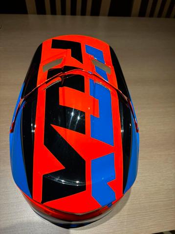Casque Fox V1 Makko beschikbaar voor biedingen