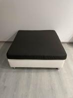 Grand pouf  carré salon, Maison & Meubles, Canapés | Repose-pieds & Poufs, Enlèvement, Comme neuf, Carré